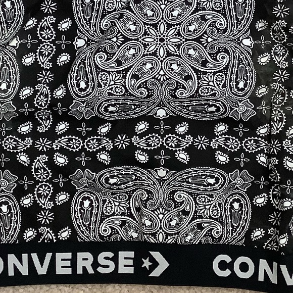 XXL Converse x Miley Cyrus Tank - Picture 3 of 5